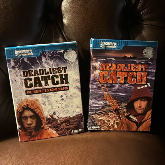 $5 bundled - Deadliest Catch the Complete Second Season and Season 3 DVDs - Picture 1 of 8